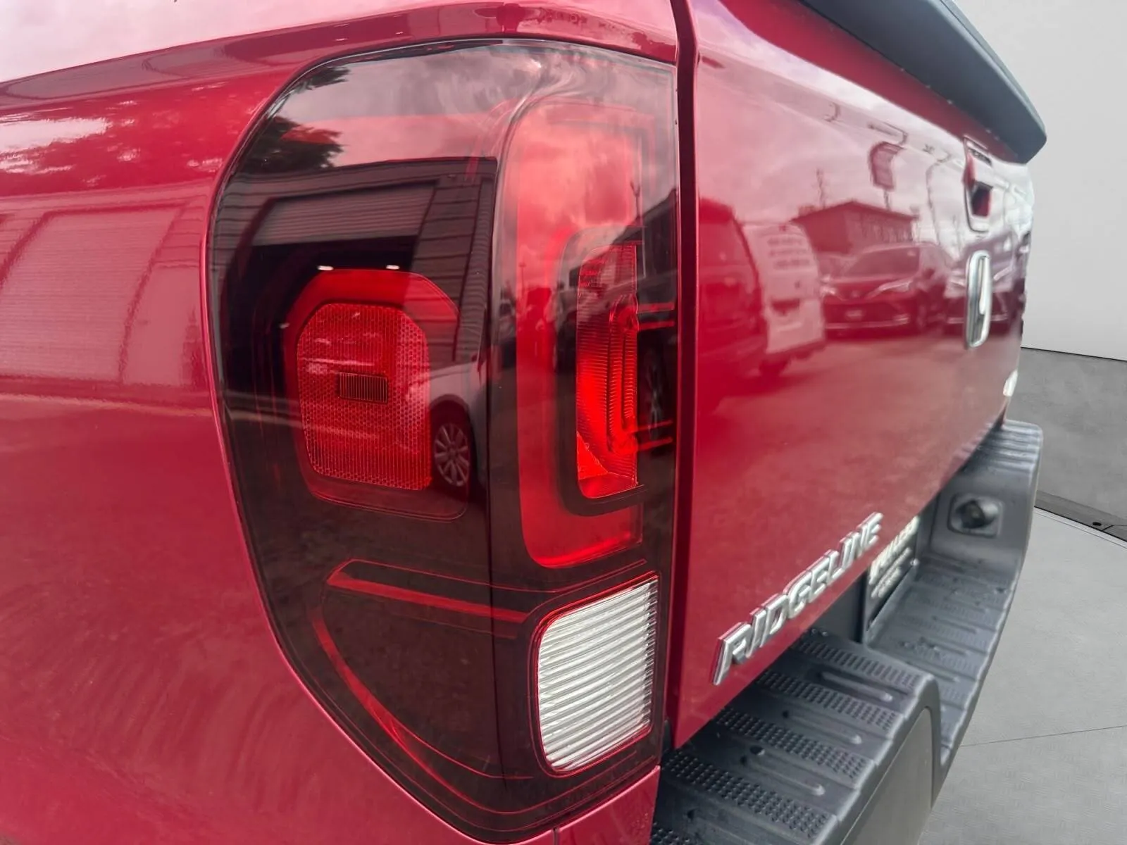 Honda Ridgeline photo 12