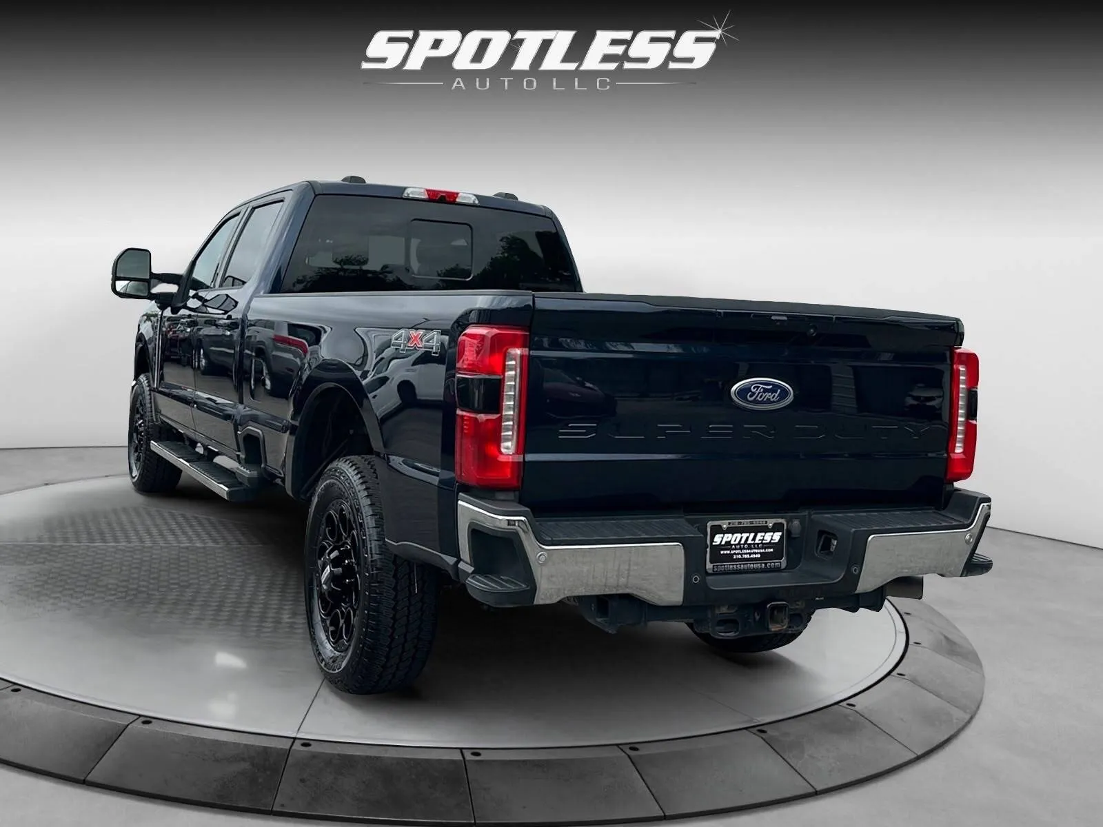 Ford F-250 photo 5