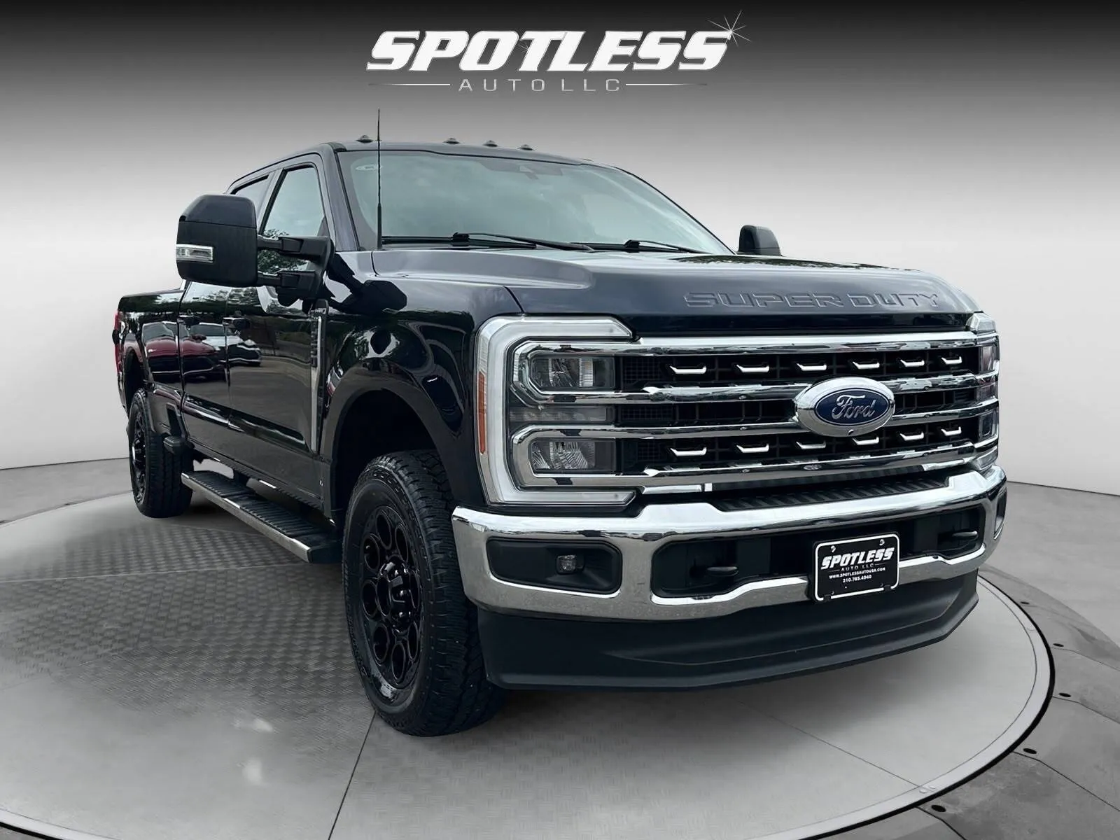 Ford F-250 photo 9
