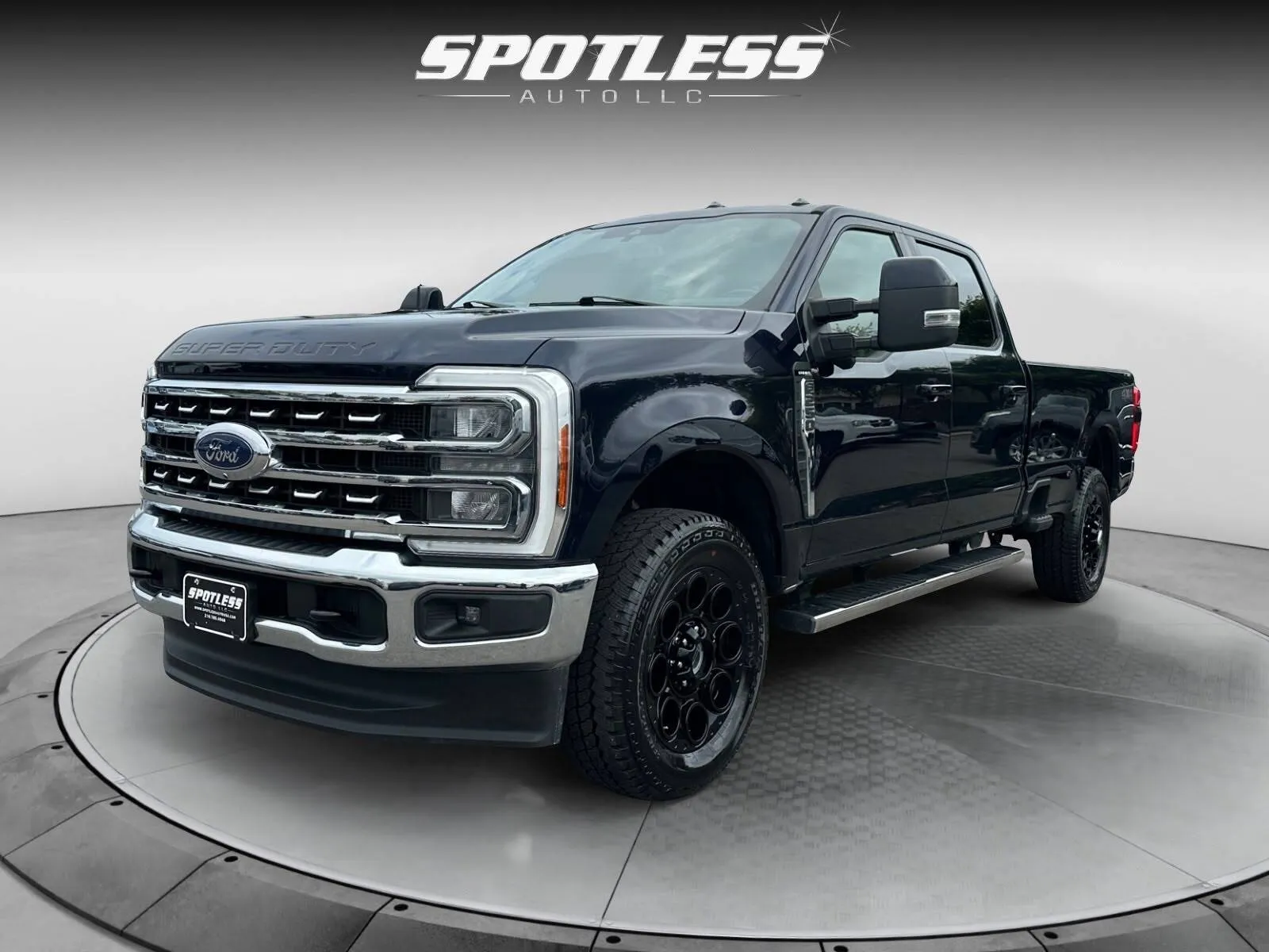 Blue 2023 Ford F-250 Super Duty Lariat for sale in San Antonio, TX