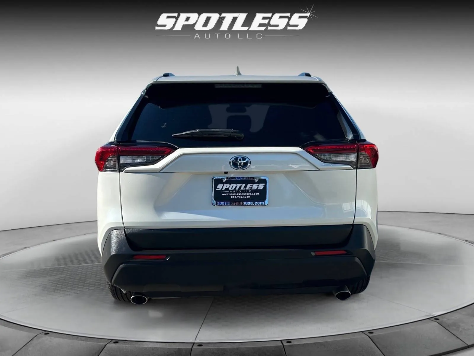 Toyota RAV4 photo 6