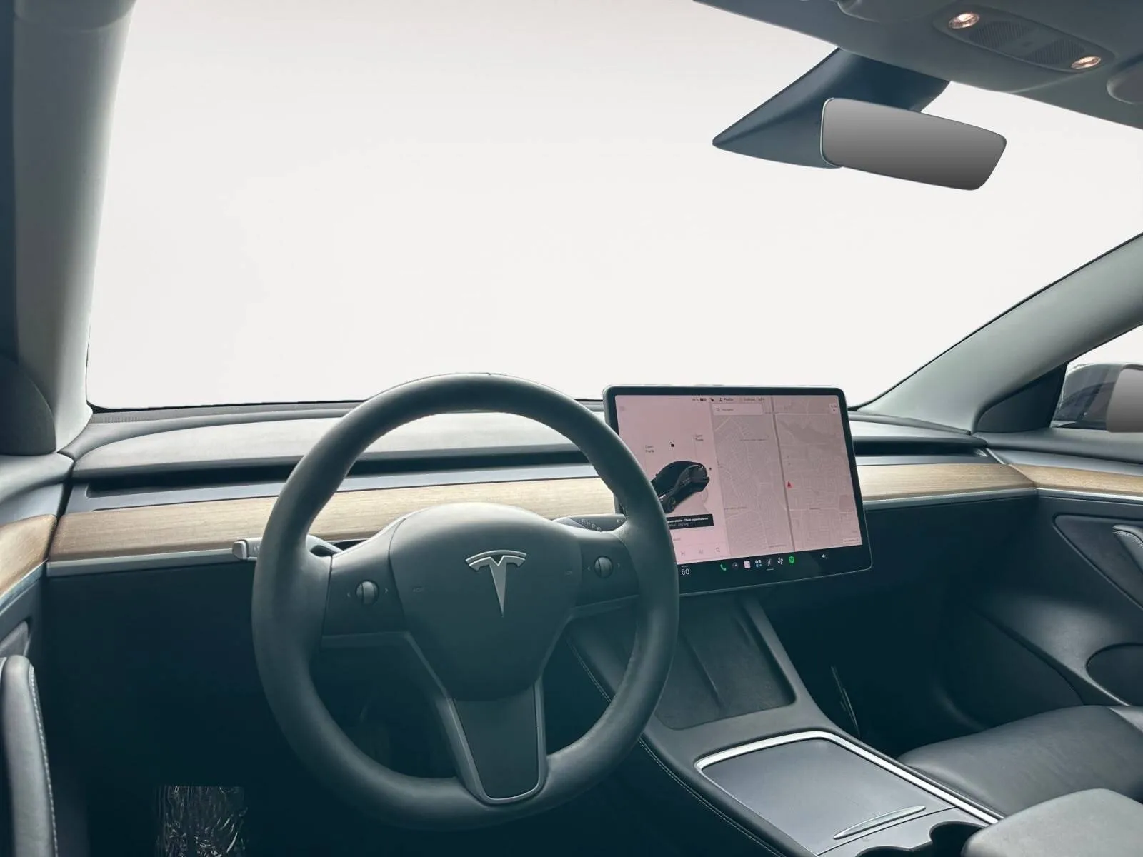Tesla Model 3 photo 21