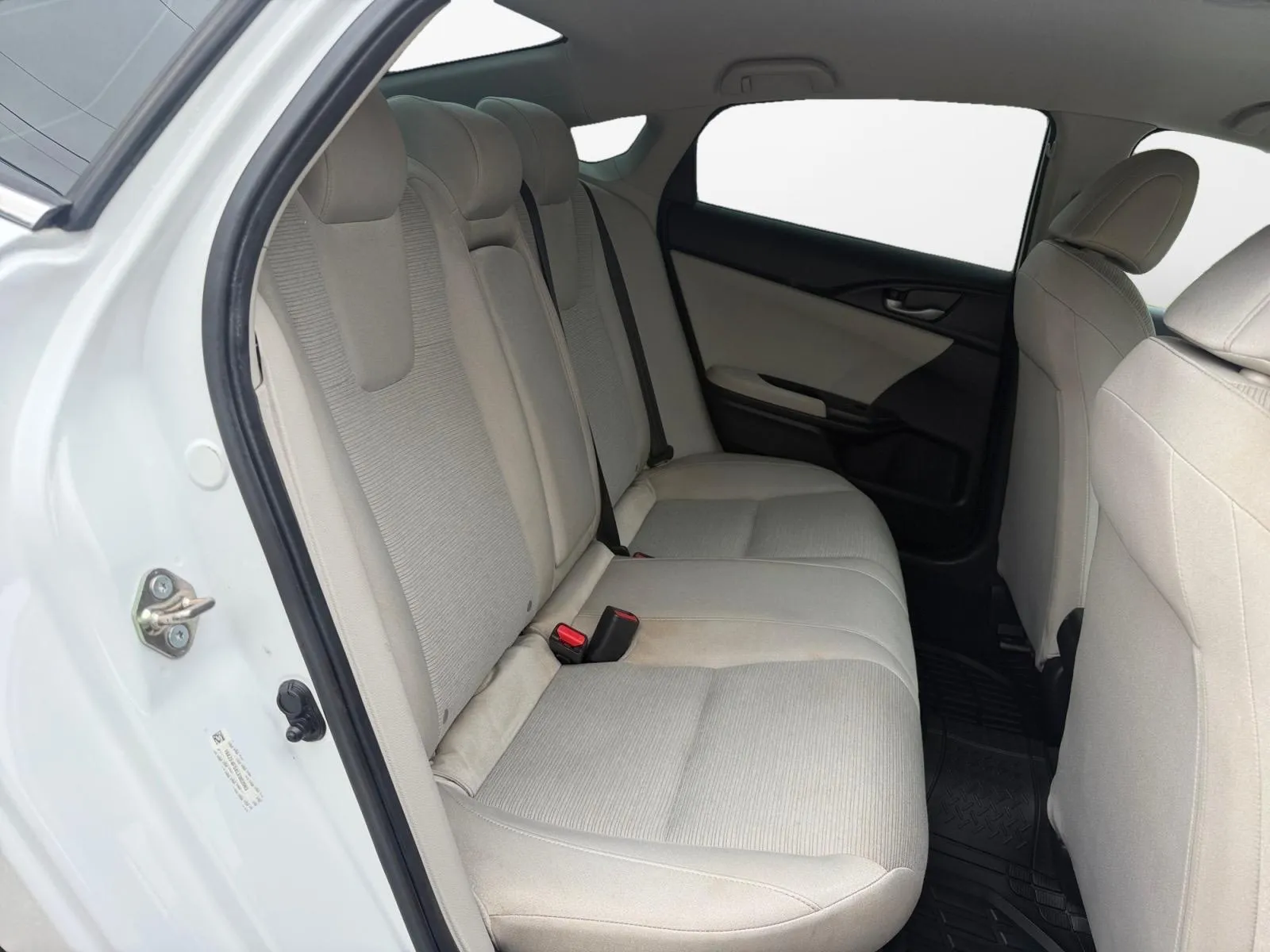 Honda Insight photo 23