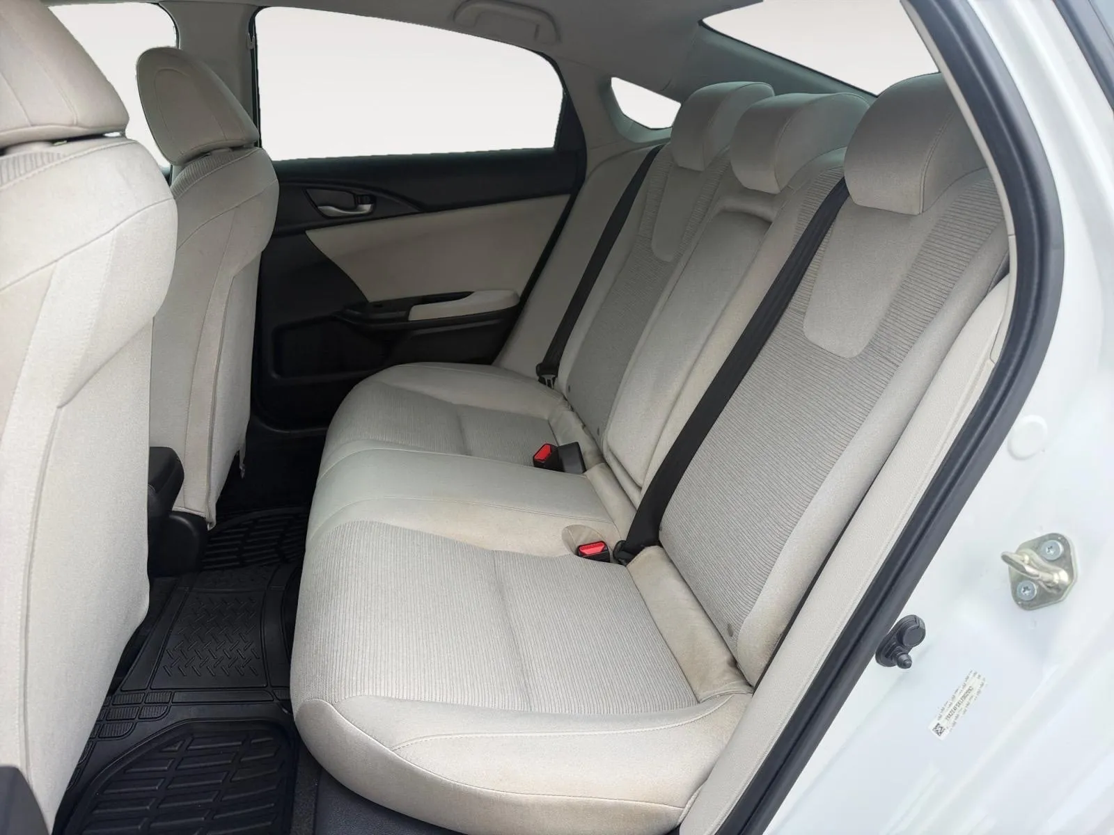 Honda Insight photo 24