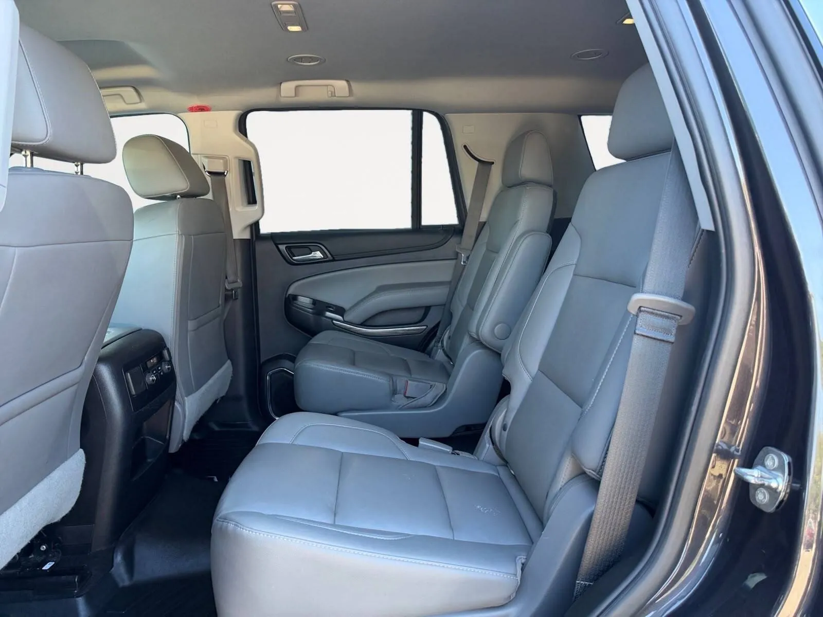 Chevrolet Tahoe photo 23