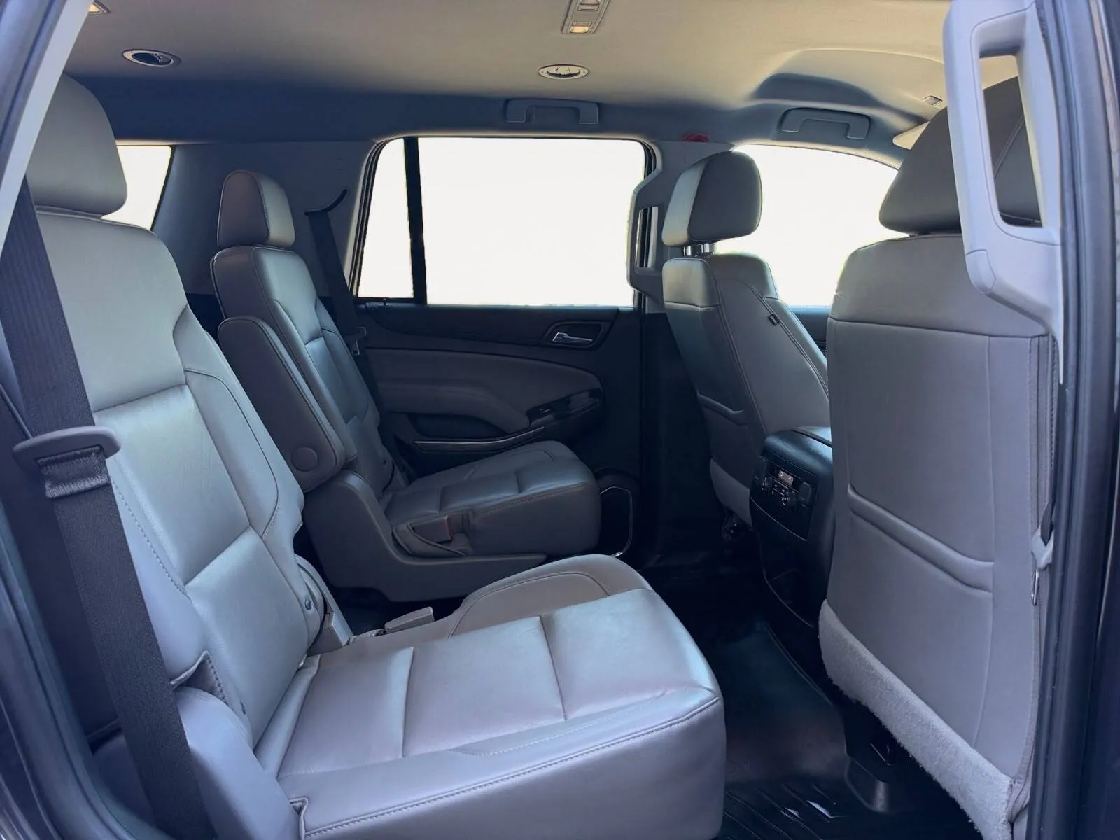 Chevrolet Tahoe photo 26