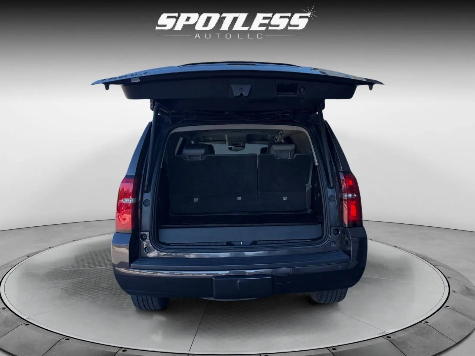 Chevrolet Tahoe photo 29