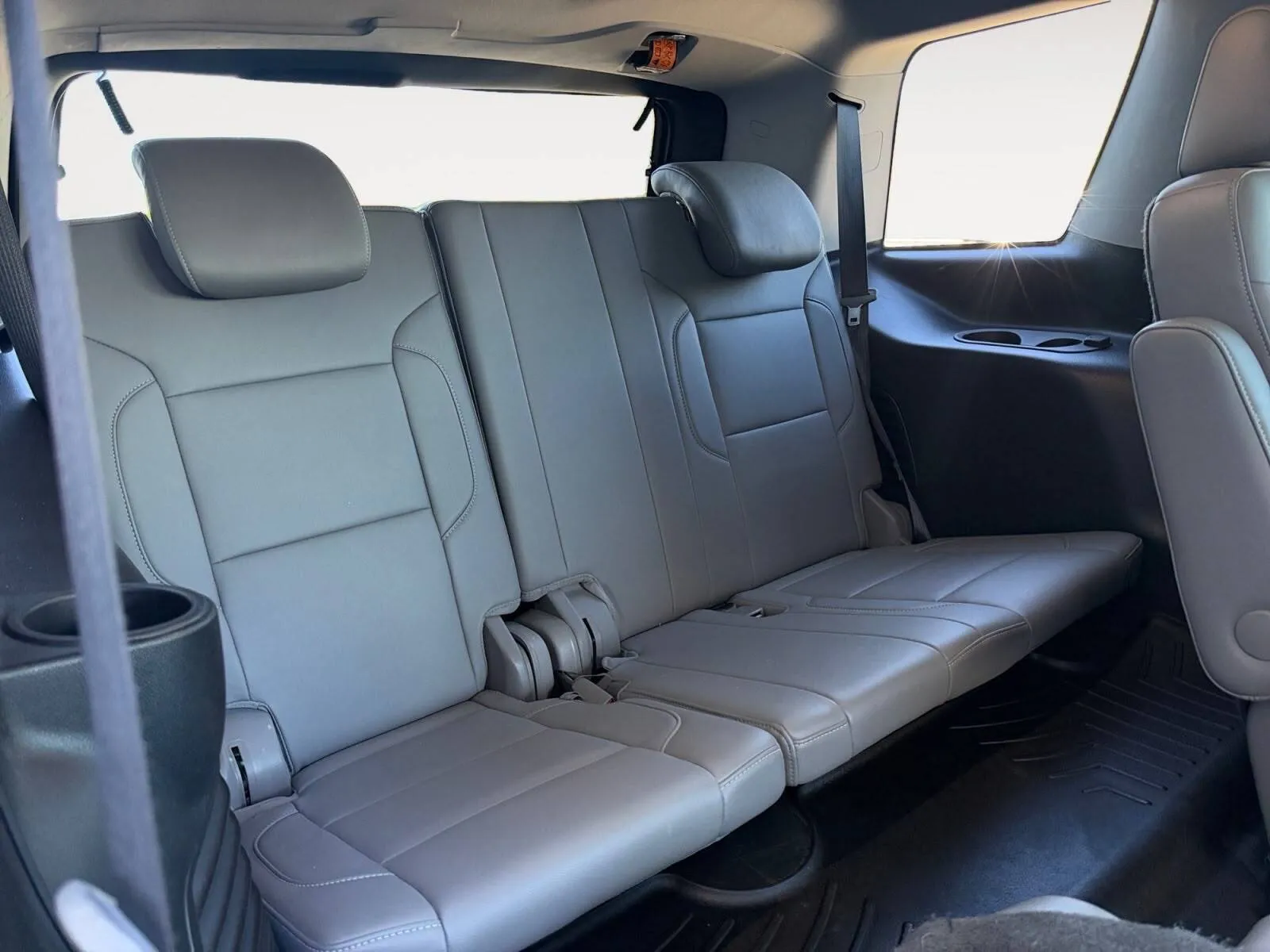 Chevrolet Tahoe photo 25