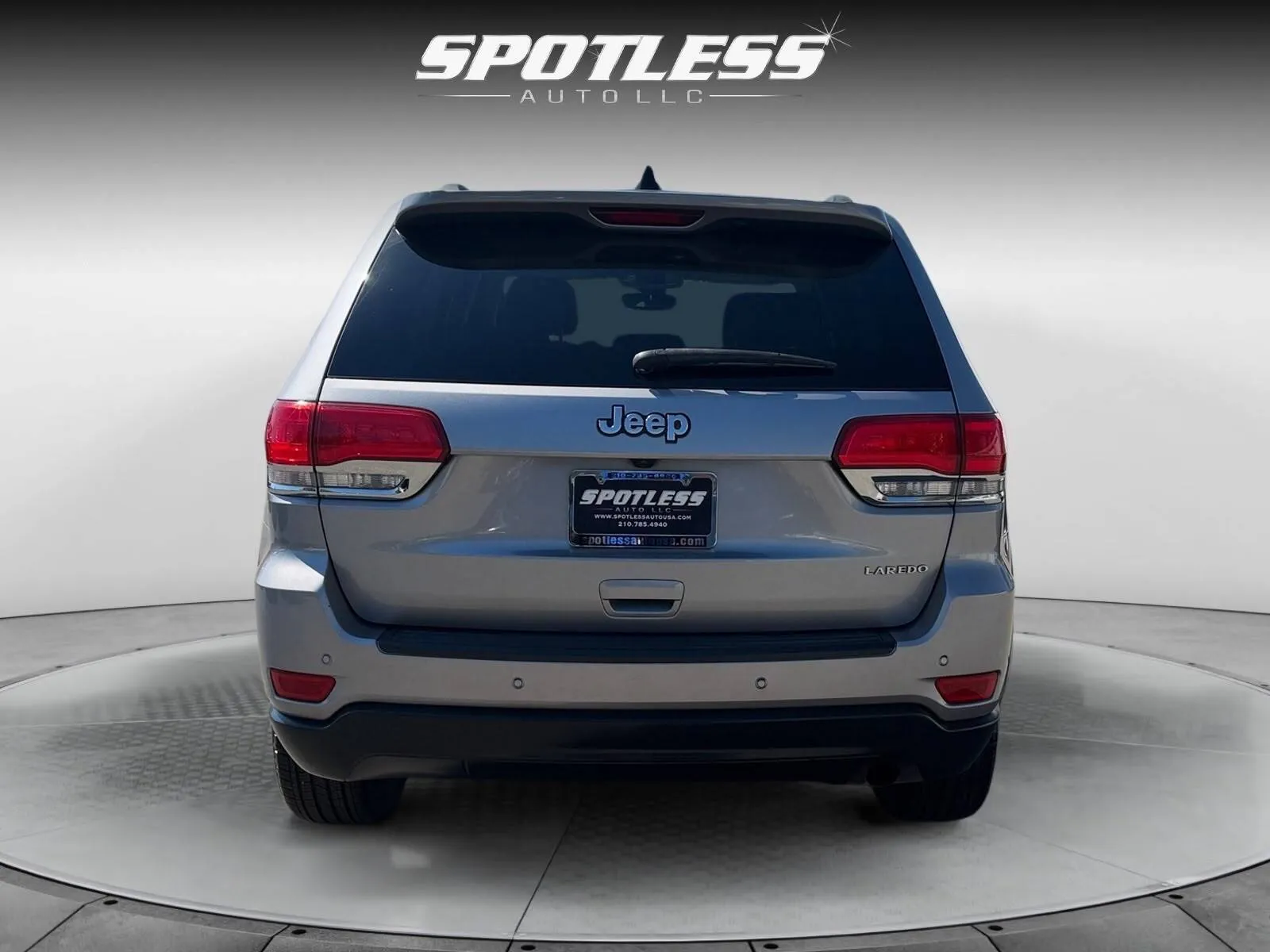 Jeep Grand Cherokee photo 6