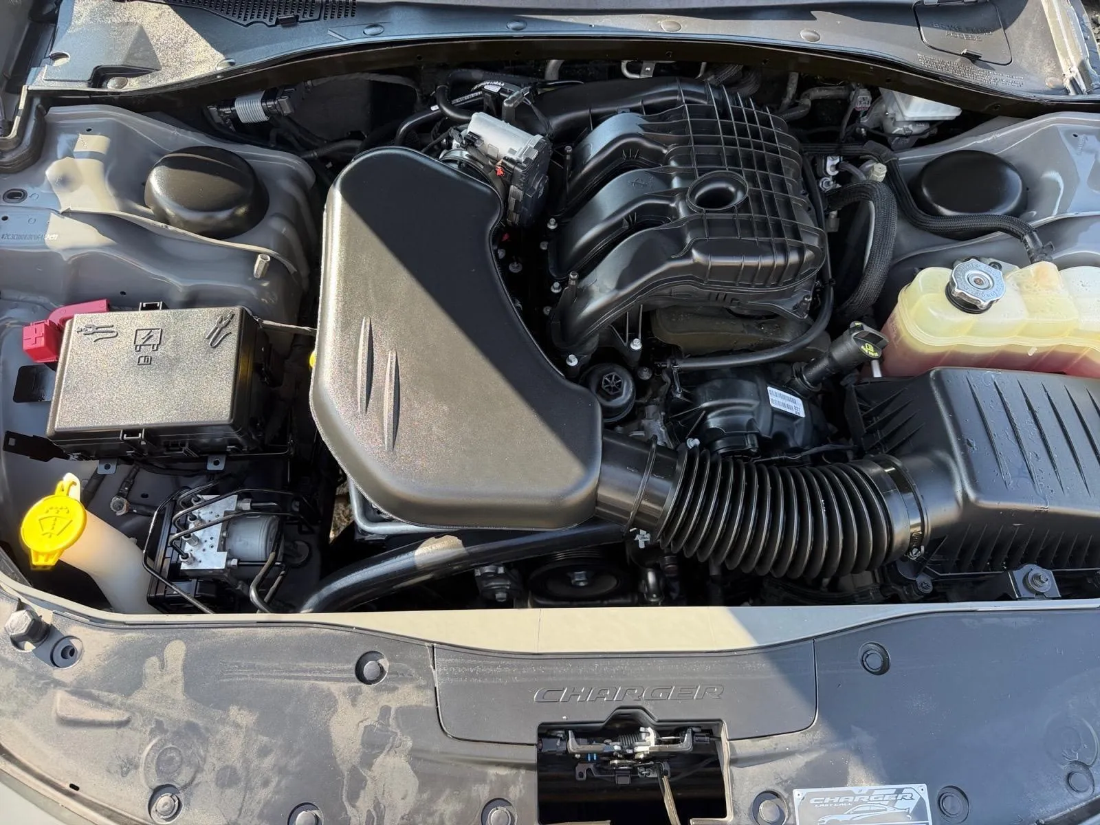 Dodge Charger photo 16