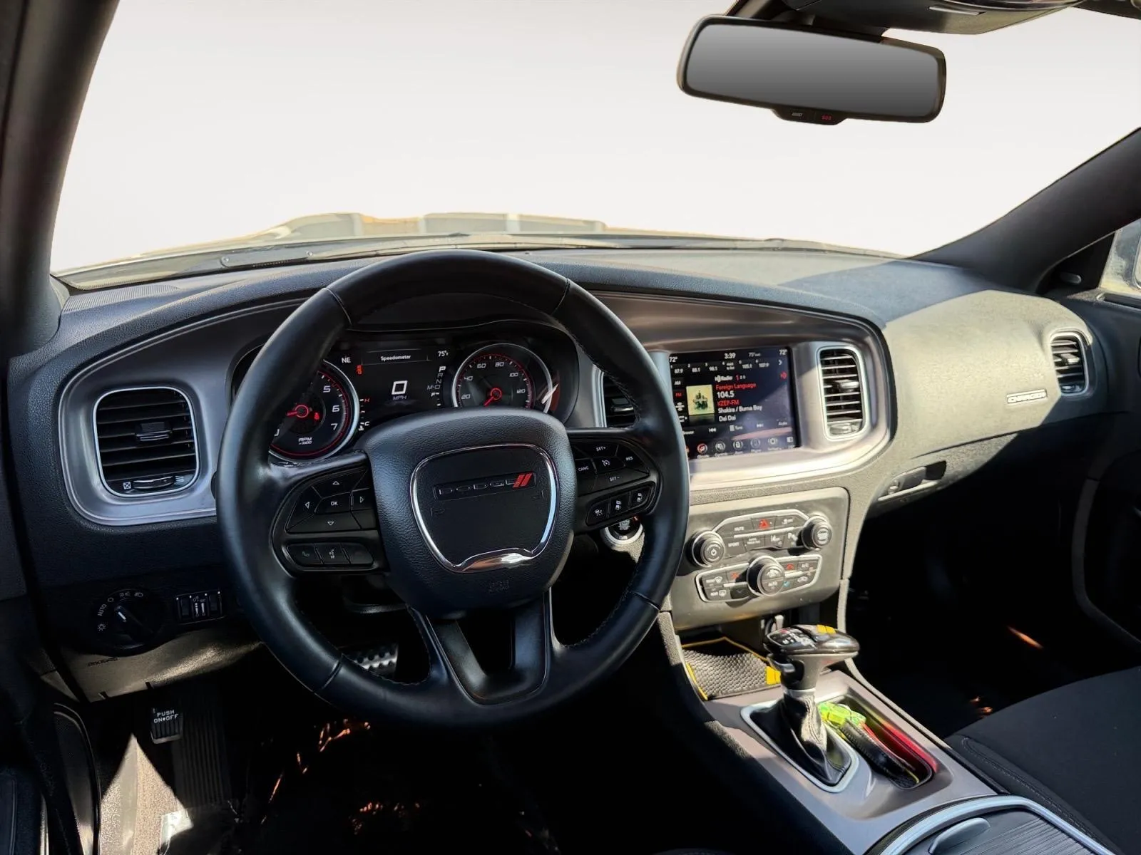 Dodge Charger photo 21