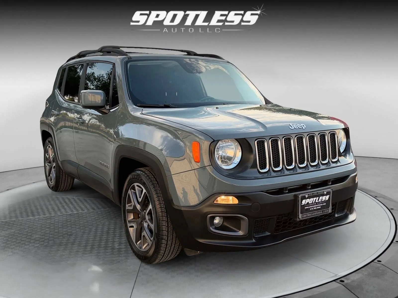 Jeep Renegade photo 9