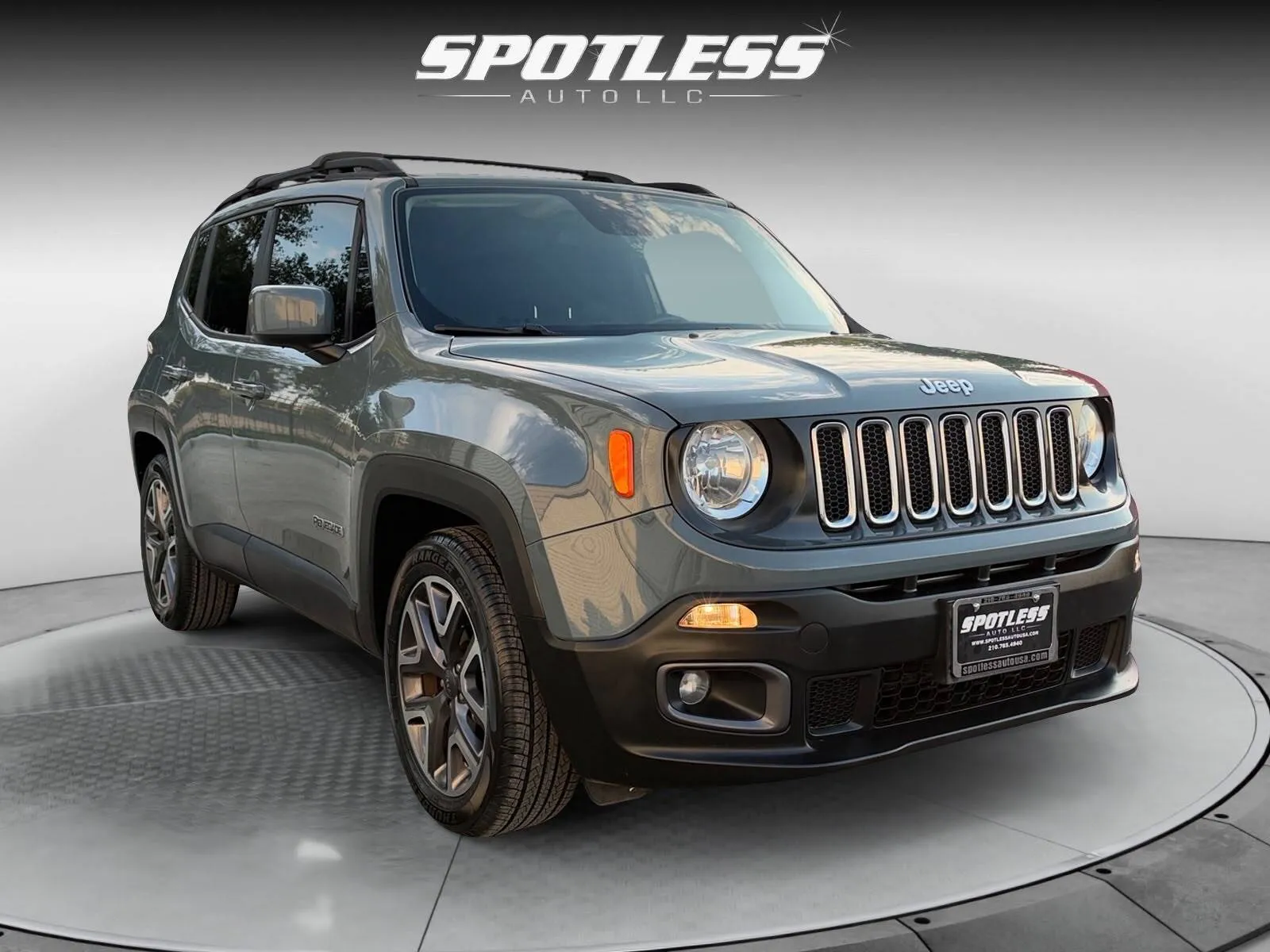Jeep Renegade photo 11