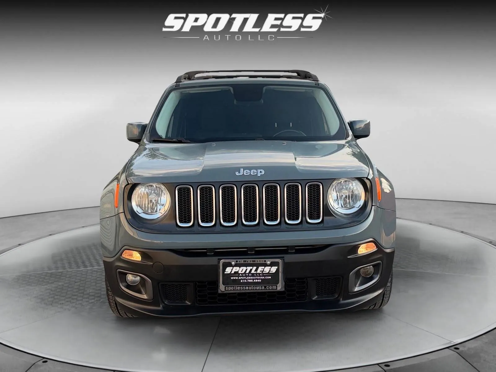 Jeep Renegade photo 10