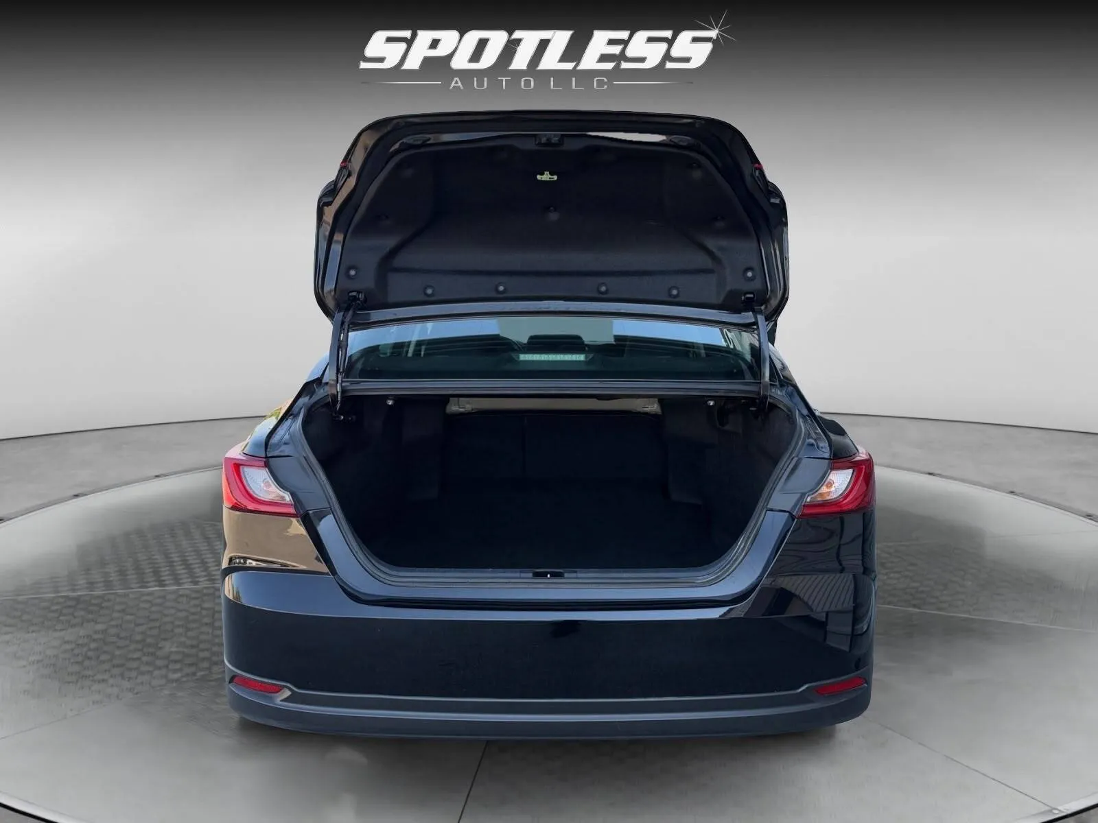 Toyota Camry photo 27