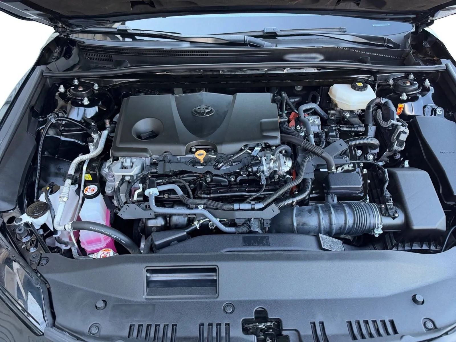 Toyota Camry photo 16