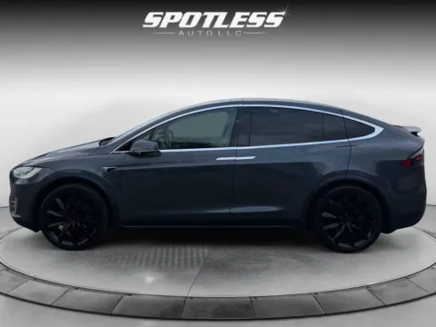 More photos of 2020 Tesla Model X Long Range at Spotless Auto Loop 1604, TX