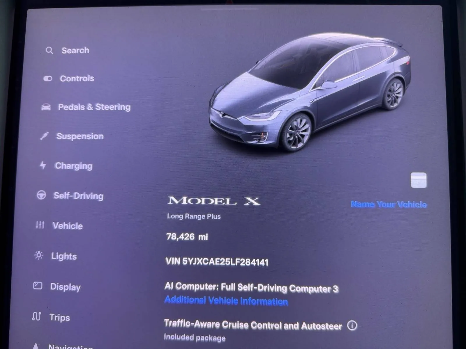 Tesla Model X photo 17