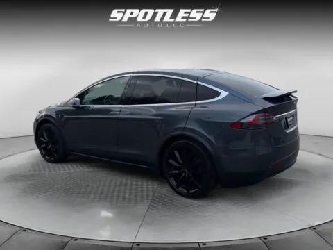 More photos of 2020 Tesla Model X Long Range at Spotless Auto Loop 1604, TX