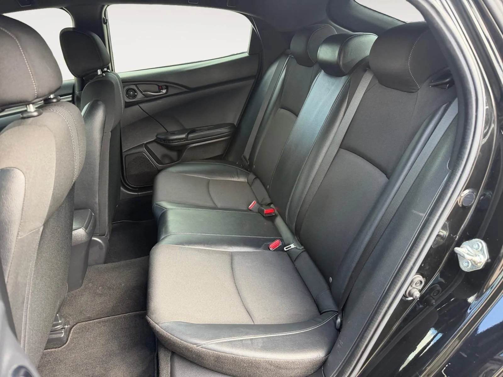Honda Civic photo 22