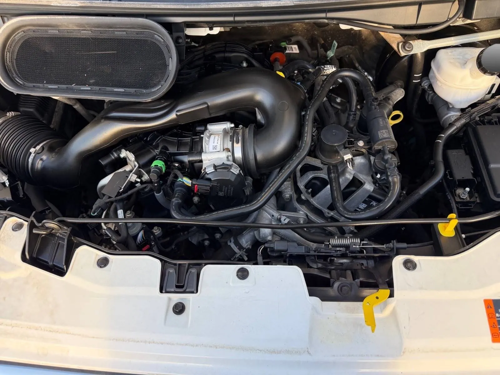 Ford Transit photo 16