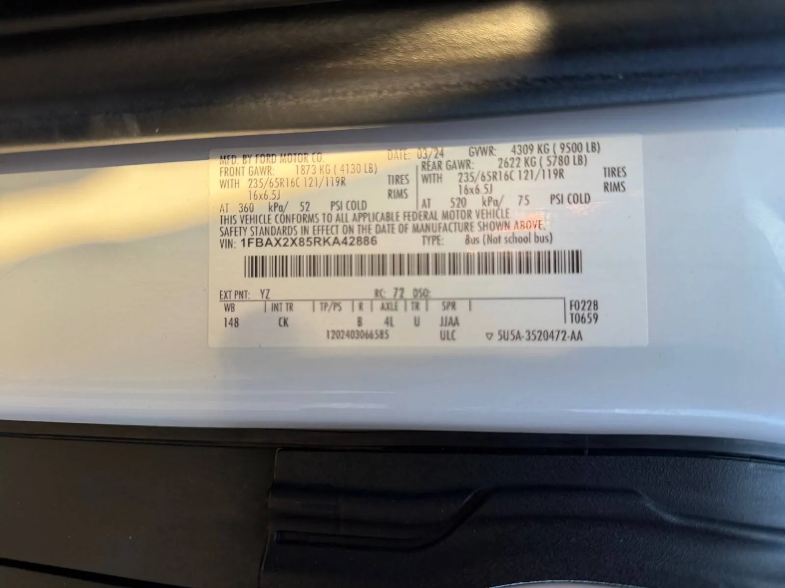Ford Transit photo 17