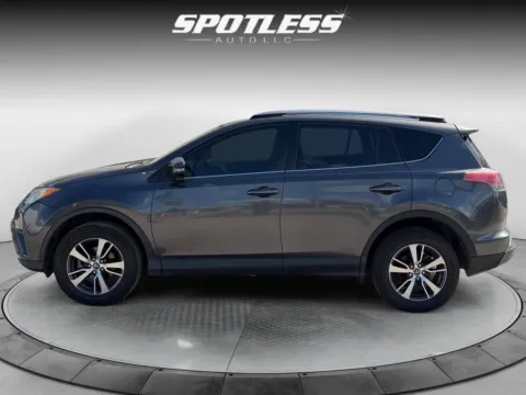 More photos of 2018 Toyota RAV4 XLE at Spotless Auto Loop 1604, TX