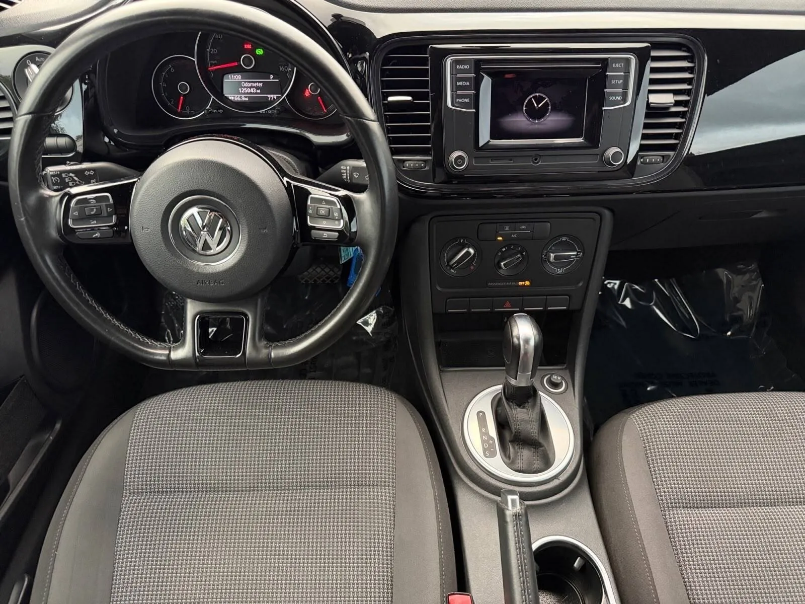 Volkswagen Beetle photo 21