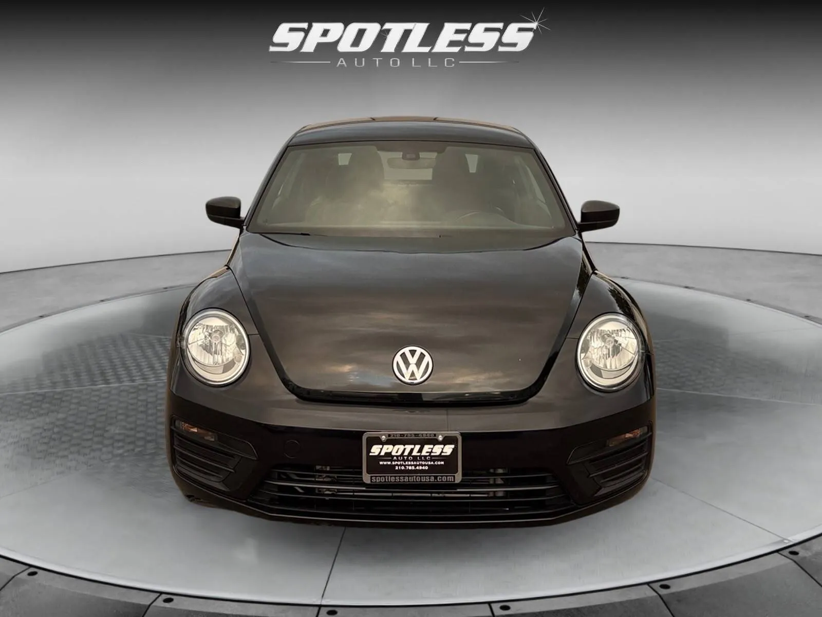 Volkswagen Beetle photo 10