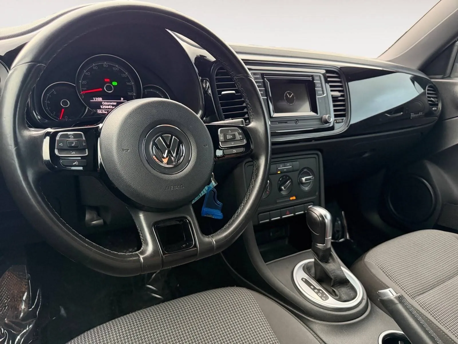 Volkswagen Beetle photo 20