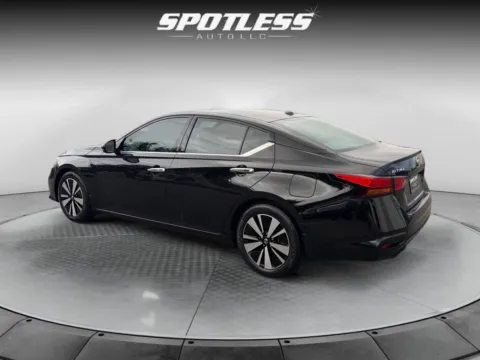 More photos of 2019 Nissan Altima 2.5 SV at Spotless Auto Loop 1604, TX