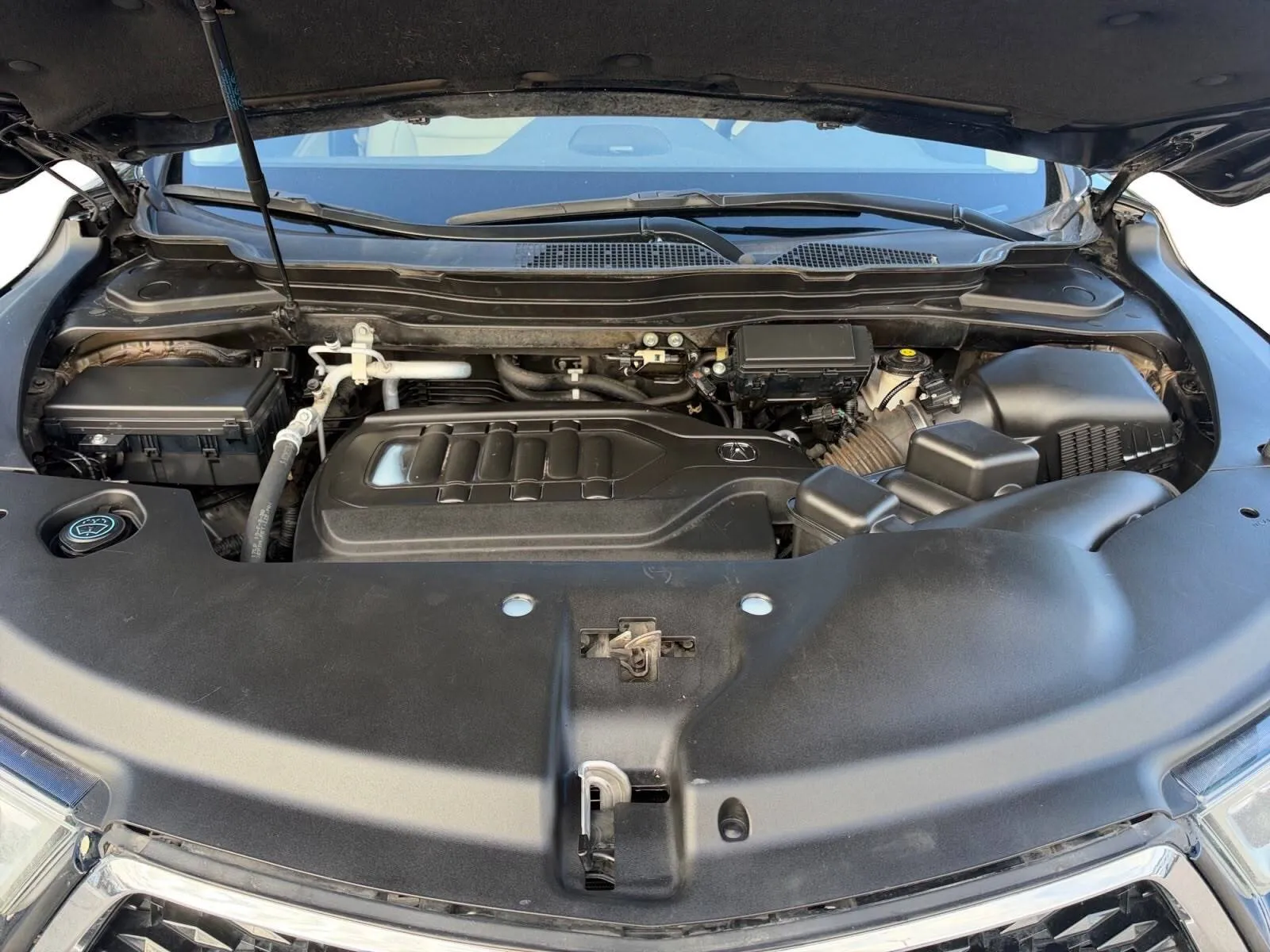 Acura MDX photo 16