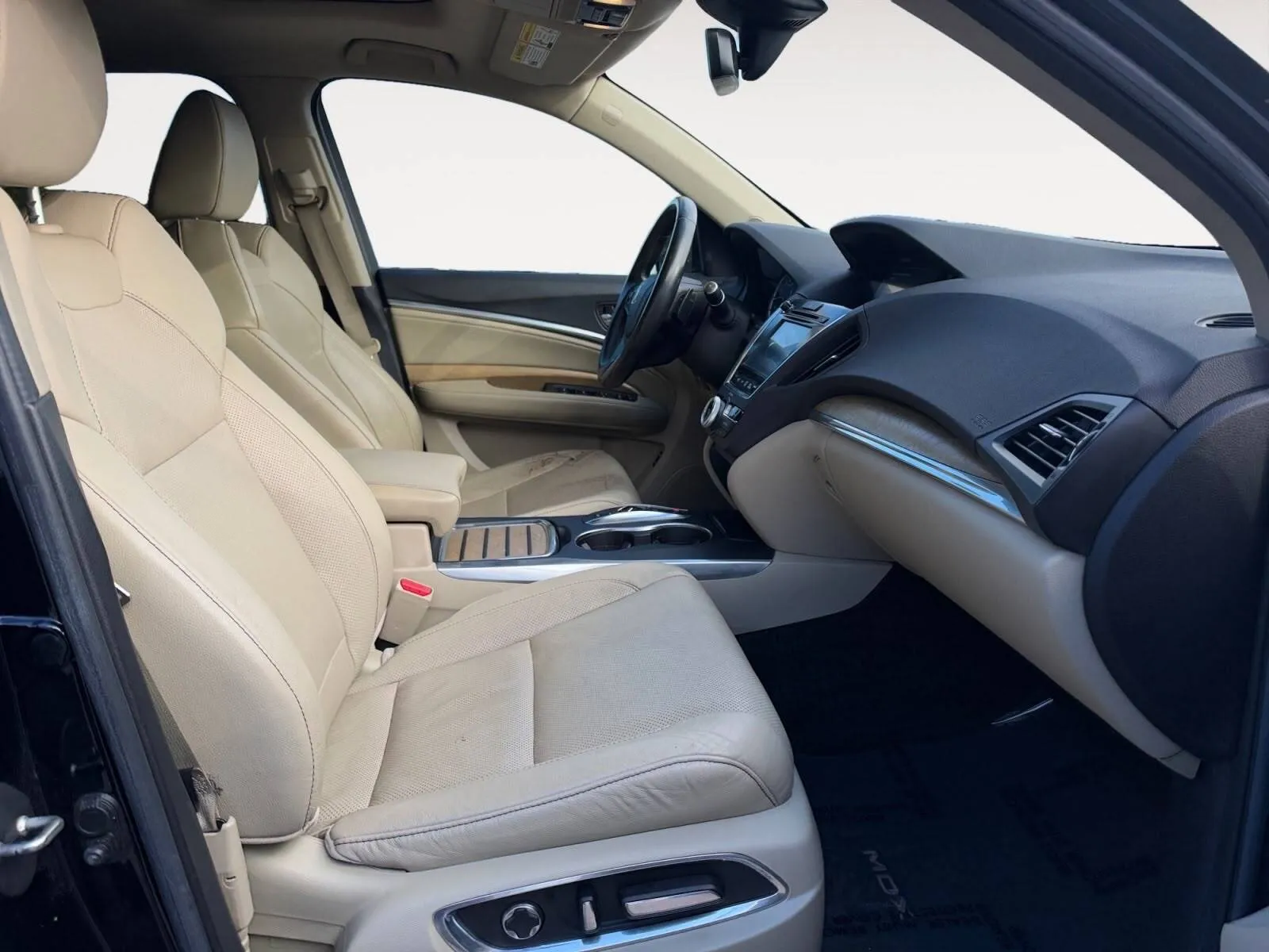 Acura MDX photo 24