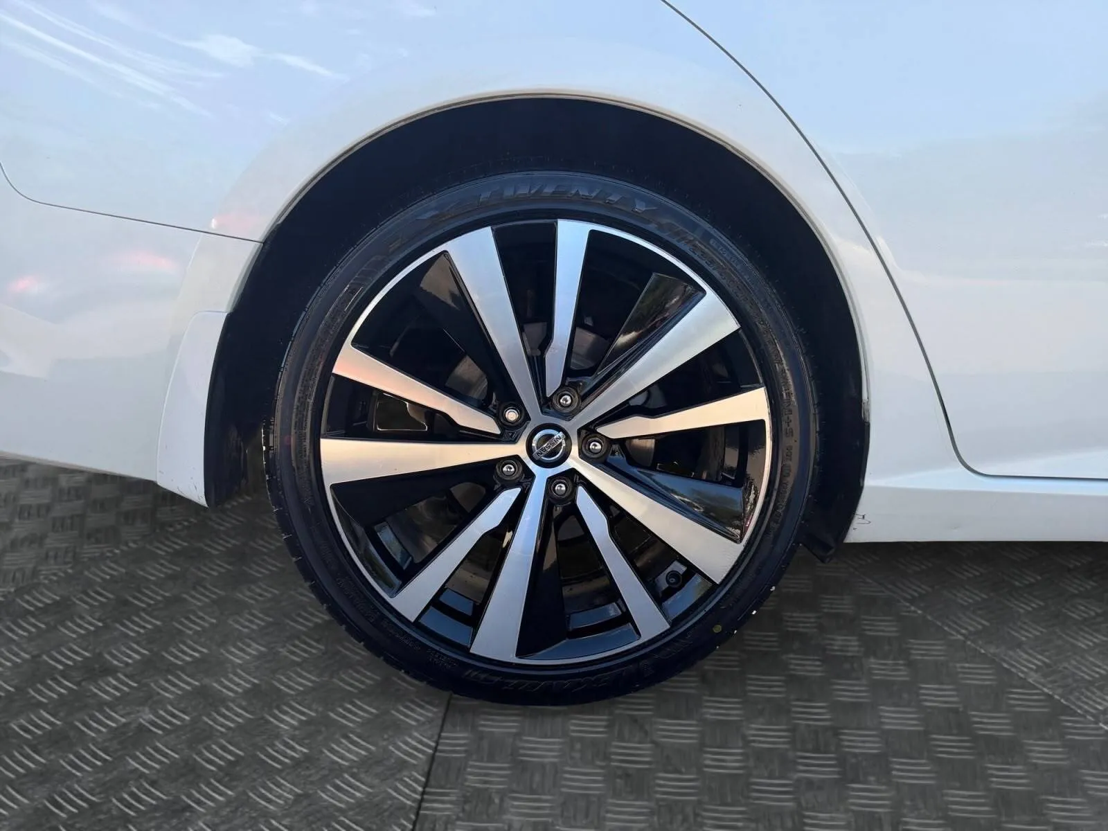 Nissan Altima photo 16