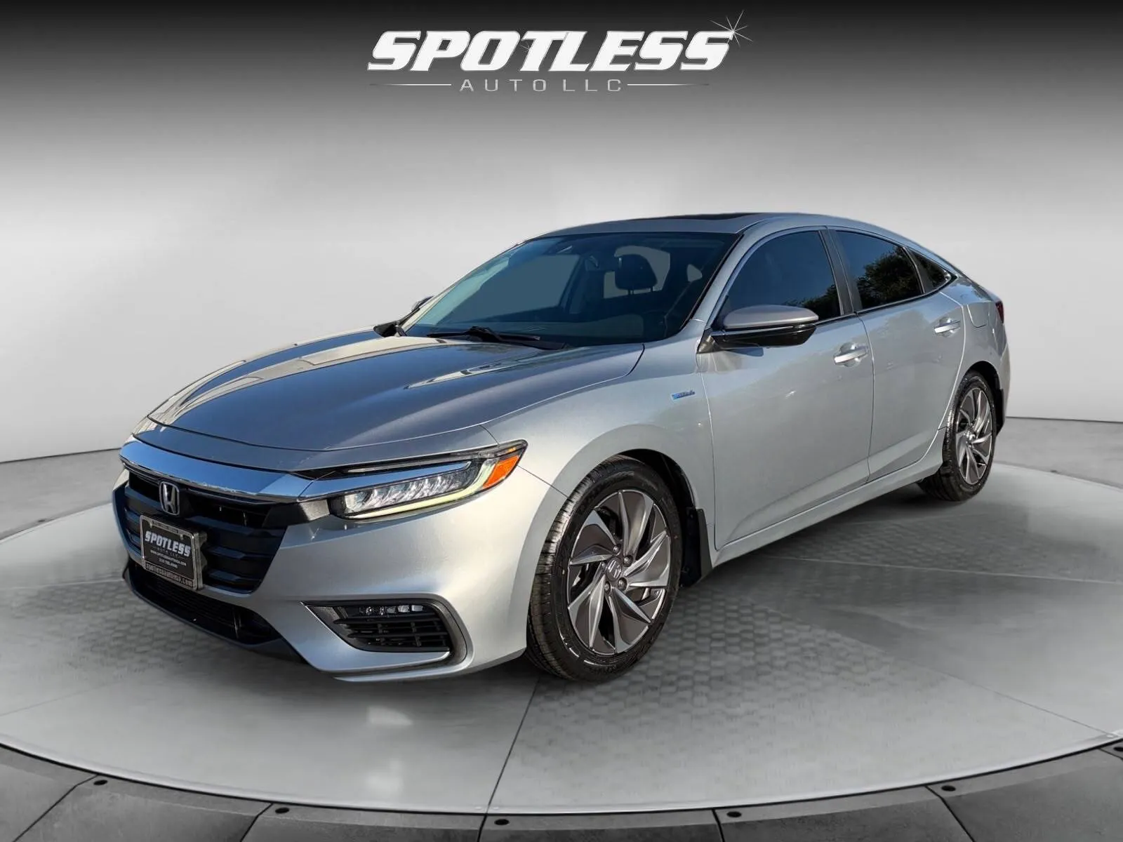 Honda Insight photo 3