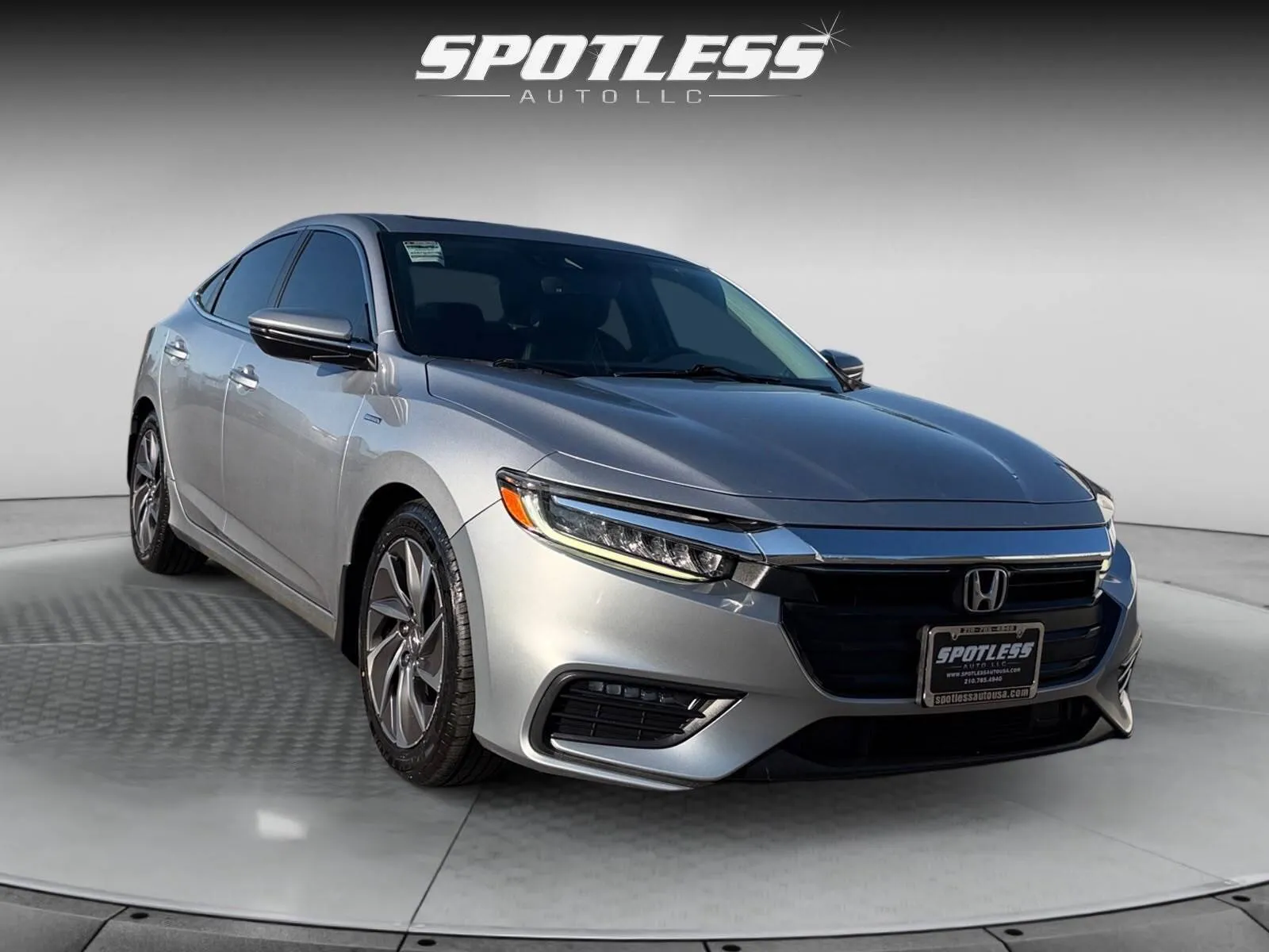 Honda Insight photo 9