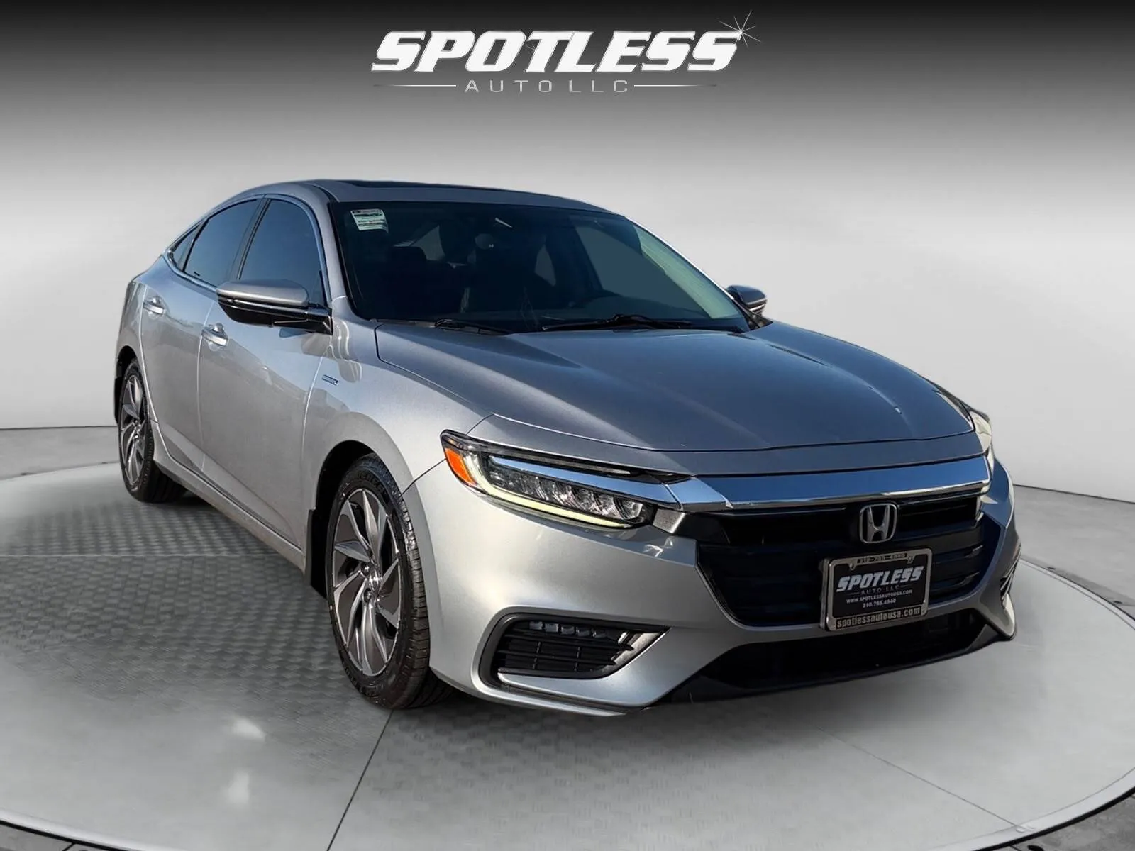 Honda Insight photo 11