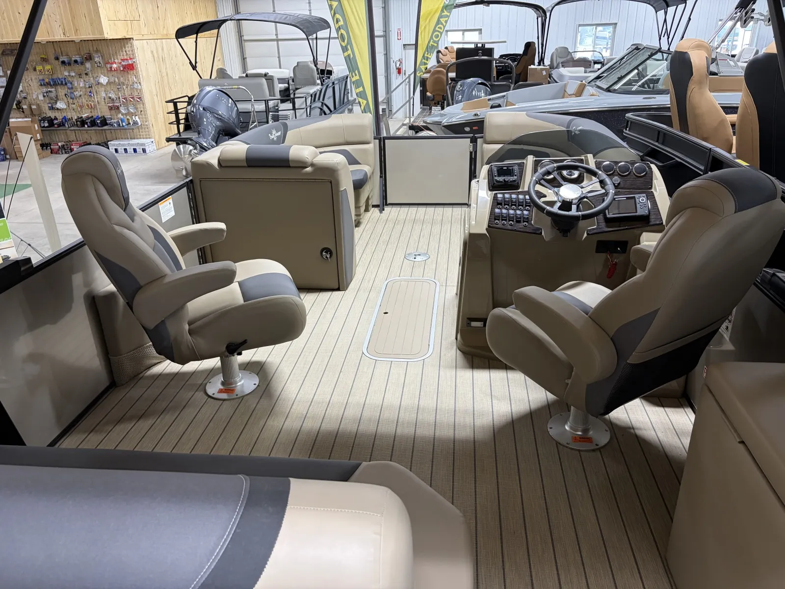 Unknown 2026 SUNCHASER GENEVA SPORT SPORT 23 SB DH TRIPLE 200HP BUNK TRAILER DEMO for sale in Detroit Lakes, MN