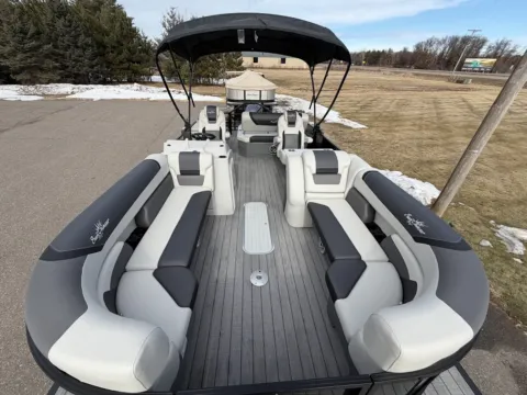 Black 2026 SUNCHASER GENEVA SPORT SPORT 25 SB DH TRIPLE 200HP BUNK TRAILER DEMO for sale in Detroit Lakes, MN