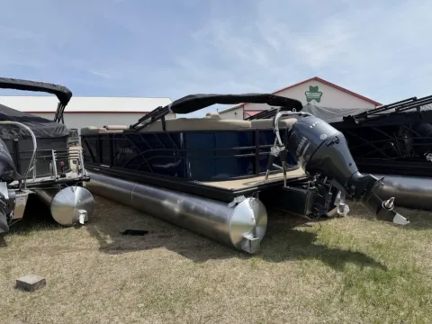 More photos of 2026 SYLVAN MIRAGE 822 LZ 115HP BUNK TRAILER at McLaughlin's RV & Marine - Detroit Lakes, MN