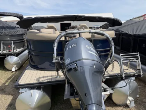 More photos of 2026 SYLVAN MIRAGE 822 LZ 115HP BUNK TRAILER at McLaughlin's RV & Marine - Detroit Lakes, MN