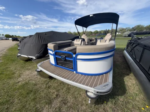 More photos of 2026 PREMIER SUNSCAPE 220 RF 115HP BUNK TRAILER at McLaughlin's RV & Marine - Detroit Lakes, MN