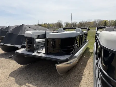 Photos of 2026 SYLVAN MIRAGE 822 LZ 115HP BUNK TRAILER for sale in Detroit Lakes, MN at McLaughlin's RV & Marine - Detroit Lakes