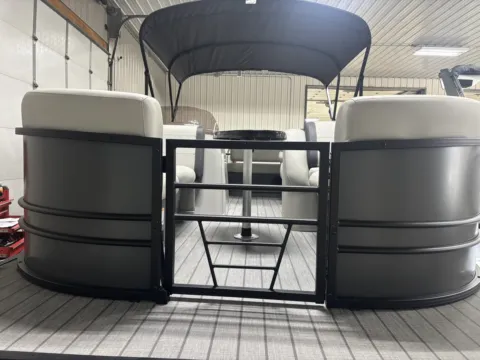 More photos of 2026 SYLVAN MIRAGE 822 CLZ DH 115HP BUNK TRAILER at McLaughlin's RV & Marine - Detroit Lakes, MN