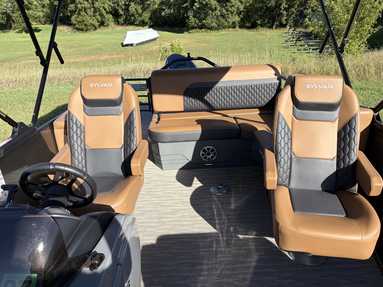 Unknown 2026 SYLVAN L-SERIES L-3 CLZ DH 150HP LEGS BUNK TRAILER DEMO for sale in Detroit Lakes, MN