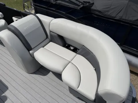 More photos of 2026 SYLVAN MIRAGE 822 LZ 115HP BUNK TRAILER at McLaughlin's RV & Marine - Detroit Lakes, MN
