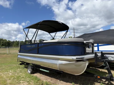 Another view of 2027 PREMIER SUNSCAPE 200 RL 90HP BUNK TRAILER for sale in Detroit Lakes, MN at McLaughlin's RV & Marine - Detroit Lakes