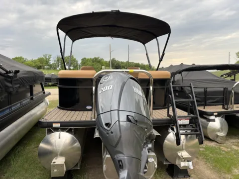 More photos of 2026 GODFREY XPERIENCE 2286 SBX TRIPLE 200HP BUNK TRAILER at McLaughlin's RV & Marine - Detroit Lakes, MN