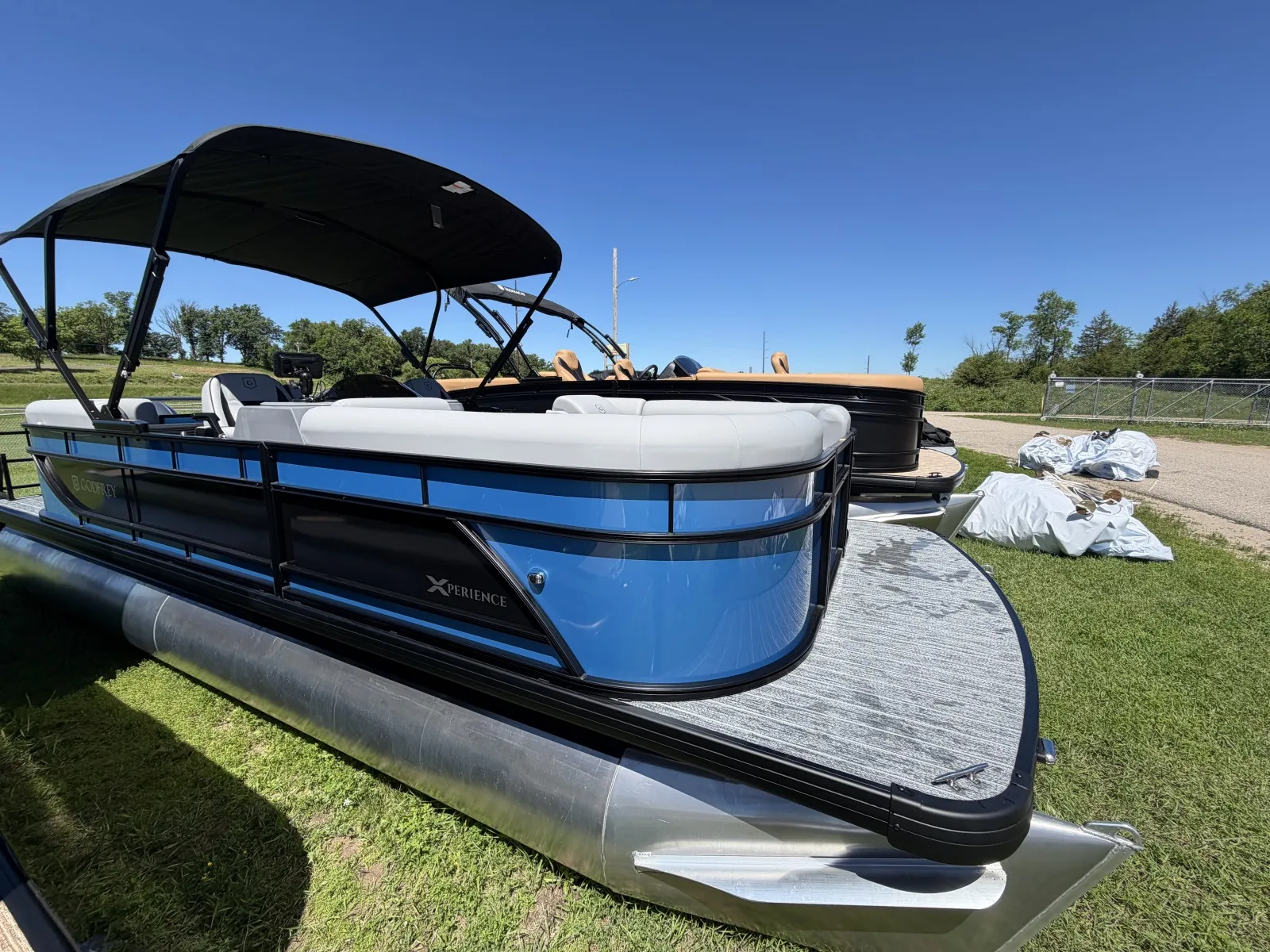 Photos of 2027 GODFREY XPERIENCE 2286 SBX 115HP BUNK TRAILER for sale in Detroit Lakes, MN at McLaughlin's RV & Marine - Detroit Lakes