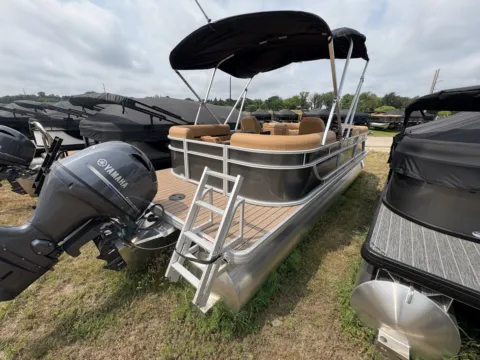 More photos of 2026 GODFREY XPERIENCE 2286 SBX 115HP BUNK TRAILER at McLaughlin's RV & Marine - Detroit Lakes, MN